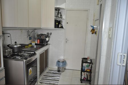 Apartamento à venda com 60m², 2 quartos e sem vagaCozinha