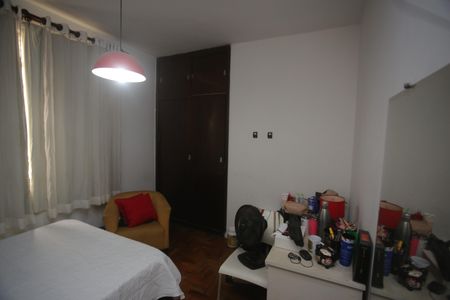 Apartamento à venda com 115m², 3 quartos e 1 vagaQuarto