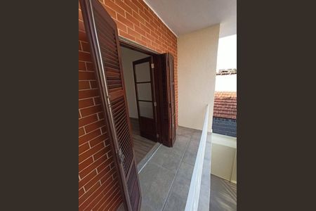 Casa à venda com 156m², 3 quartos e 2 vagas Casa à venda com 156m², 3 quartos e 2 vagasFoto 09