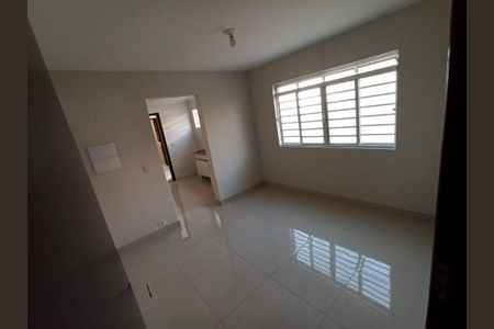 Casa à venda com 156m², 3 quartos e 2 vagas Casa à venda com 156m², 3 quartos e 2 vagasFoto 12
