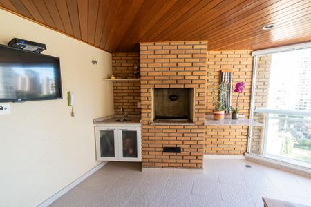 Apartamento para alugar com 343m², 4 quartos e 5 vagasVaranda