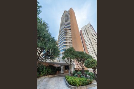 Apartamento para alugar com 343m², 4 quartos e 5 vagasFachada