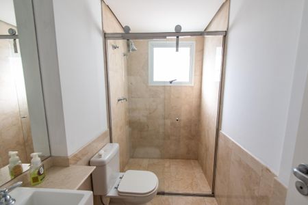 Apartamento para alugar com 343m², 4 quartos e 5 vagasBanheiro da suíte 3