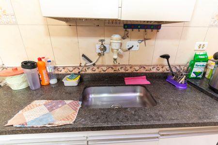 Casa à venda com 150m², 2 quartos e 3 vagas Casa à venda com 150m², 2 quartos e 3 vagasCozinha