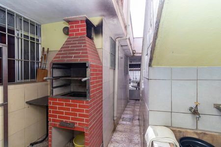 Casa à venda com 150m², 2 quartos e 3 vagas Casa à venda com 150m², 2 quartos e 3 vagasChurrasqueira