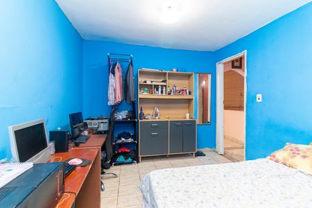 Casa à venda com 150m², 2 quartos e 3 vagas Casa à venda com 150m², 2 quartos e 3 vagasQuarto 2