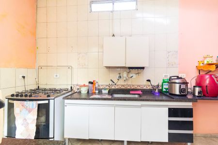Casa à venda com 150m², 2 quartos e 3 vagas Casa à venda com 150m², 2 quartos e 3 vagasCozinha