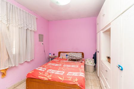 Casa à venda com 150m², 2 quartos e 3 vagas Casa à venda com 150m², 2 quartos e 3 vagasQuarto 1
