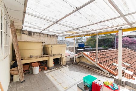 Casa à venda com 150m², 2 quartos e 3 vagas Casa à venda com 150m², 2 quartos e 3 vagasSacada