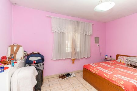 Casa à venda com 150m², 2 quartos e 3 vagas Casa à venda com 150m², 2 quartos e 3 vagasQuarto 1
