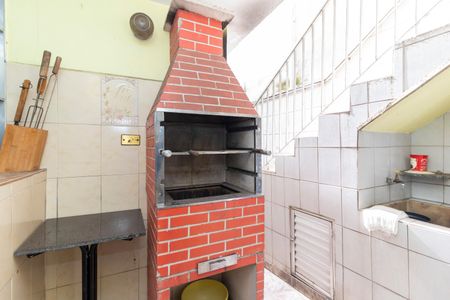 Casa à venda com 150m², 2 quartos e 3 vagas Casa à venda com 150m², 2 quartos e 3 vagasChurrasqueira