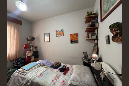 Casa à venda com 170m², 3 quartos e 4 vagas Casa à venda com 170m², 3 quartos e 4 vagasQuarto 2