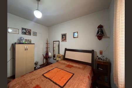 Casa à venda com 170m², 3 quartos e 4 vagas Casa à venda com 170m², 3 quartos e 4 vagasQuarto 1