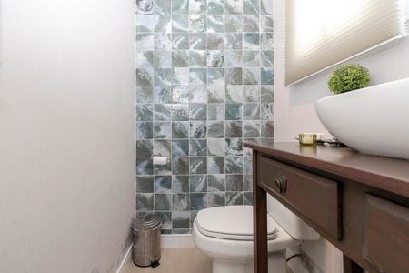 Casa à venda com 450m², 4 quartos e 3 vagas Casa à venda com 450m², 4 quartos e 3 vagasLavabo da Sala