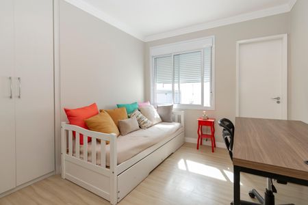 Casa à venda com 450m², 4 quartos e 3 vagas Casa à venda com 450m², 4 quartos e 3 vagasSuíte de Hospedagens