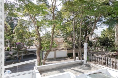 Casa à venda com 450m², 4 quartos e 3 vagas Casa à venda com 450m², 4 quartos e 3 vagasVista da Suíte 3