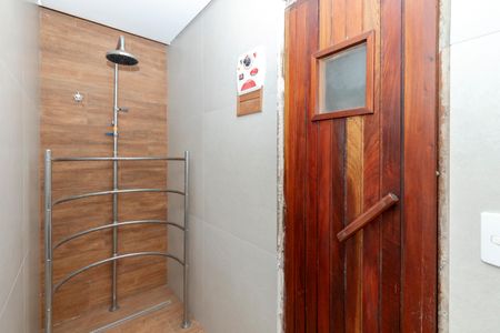 Casa à venda com 450m², 4 quartos e 3 vagas Casa à venda com 450m², 4 quartos e 3 vagasSauna