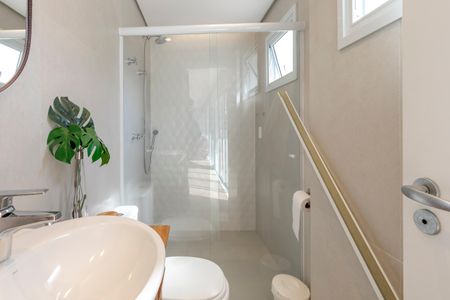 Casa à venda com 450m², 4 quartos e 3 vagas Casa à venda com 450m², 4 quartos e 3 vagasÁrea comum /Lavabo da Churrasqueira