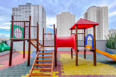 Apartamento à venda com 27m², 1 quarto e sem vagaÁrea comum - Playground