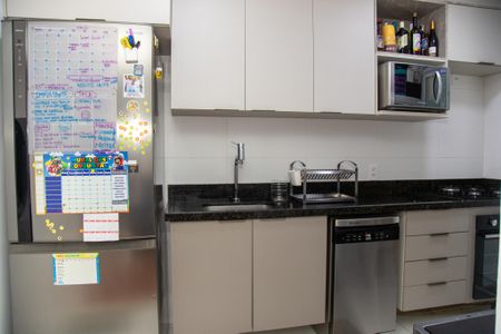 Apartamento à venda com 93m², 3 quartos e 2 vagas Apartamento à venda com 93m², 3 quartos e 2 vagasCozinha