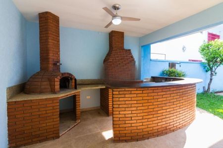 Casa à venda com 250m², 4 quartos e 3 vagas