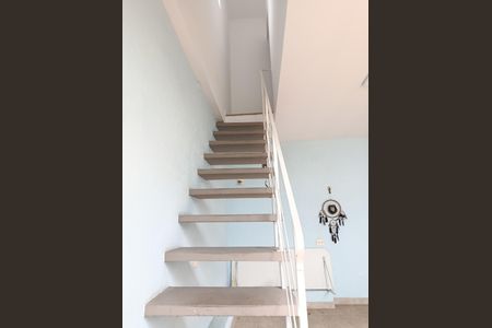 Casa à venda com 250m², 3 quartos e 3 vagas Casa à venda com 250m², 3 quartos e 3 vagasAcesso a edícula