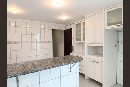 Casa à venda com 250m², 3 quartos e 3 vagas Casa à venda com 250m², 3 quartos e 3 vagasCozinha