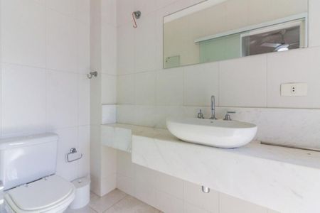 Casa à venda com 250m², 4 quartos e 3 vagas
