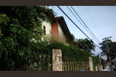 Casa à venda com 450m², 4 quartos e 6 vagas