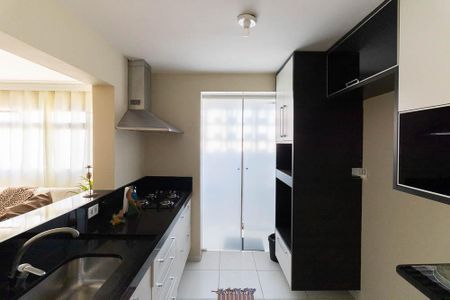 Apartamento à venda com 70m², 2 quartos e 1 vaga Apartamento à venda com 70m², 2 quartos e 1 vagaCozinha