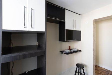 Apartamento à venda com 70m², 2 quartos e 1 vaga Apartamento à venda com 70m², 2 quartos e 1 vagaCozinha