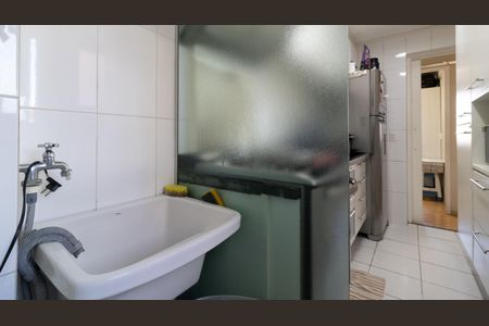 Apartamento à venda com 65m², 3 quartos e 2 vagas Apartamento à venda com 65m², 3 quartos e 2 vagasÁrea de Serviço
