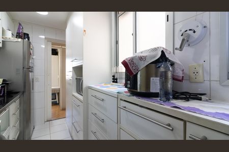 Apartamento à venda com 65m², 3 quartos e 2 vagas Apartamento à venda com 65m², 3 quartos e 2 vagasCozinha