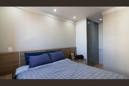 Apartamento à venda com 65m², 3 quartos e 2 vagas Apartamento à venda com 65m², 3 quartos e 2 vagasSuíte