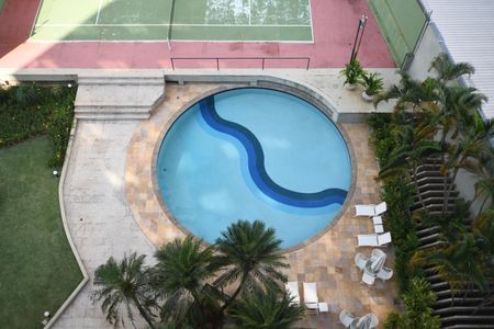 Apartamento à venda com 533m², 6 quartos e 4 vagasÁrea comum - Piscina