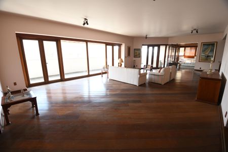 Apartamento à venda com 533m², 6 quartos e 4 vagasSala