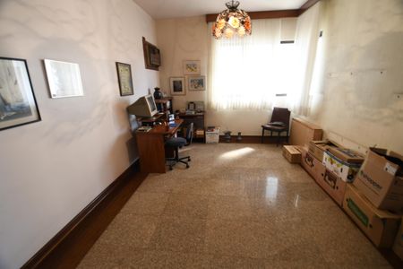 Apartamento à venda com 533m², 6 quartos e 4 vagasEscritório