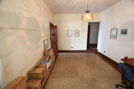 Apartamento à venda com 533m², 6 quartos e 4 vagasEscritório