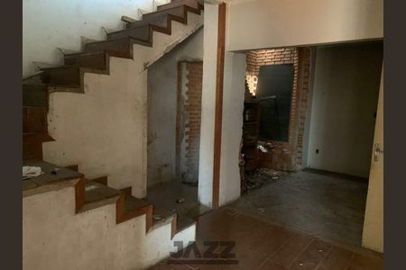 Casa à venda com 224m², 3 quartos e sem vaga