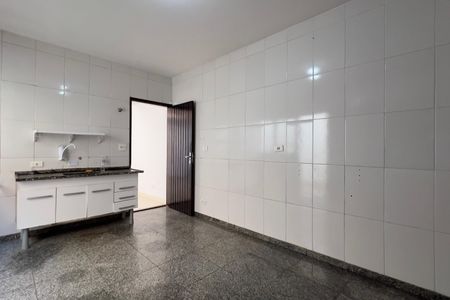 Casa à venda com 172m², 3 quartos e 2 vagas Casa à venda com 172m², 3 quartos e 2 vagasCozinha