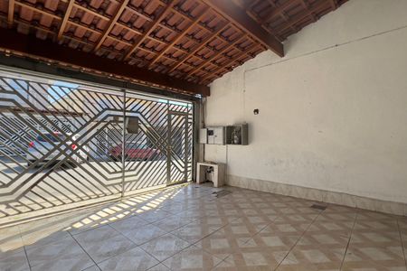 Casa à venda com 172m², 3 quartos e 2 vagas Casa à venda com 172m², 3 quartos e 2 vagasGaragem