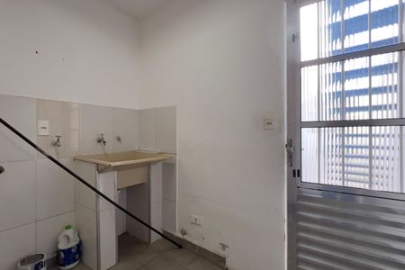 Casa à venda com 172m², 3 quartos e 2 vagas Casa à venda com 172m², 3 quartos e 2 vagasÁrea de Serviço