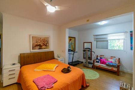 Casa à venda com 262m², 4 quartos e 2 vagas Casa à venda com 262m², 4 quartos e 2 vagasSuíte 2