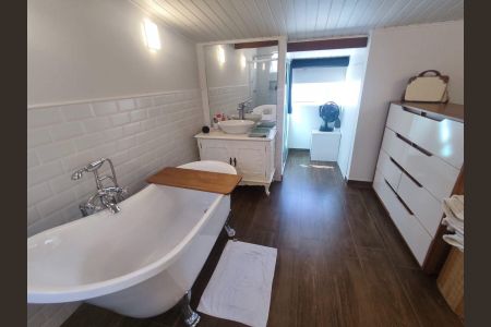 Casa à venda com 90m², 3 quartos e 1 vaga
