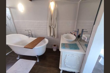 Casa à venda com 90m², 3 quartos e 1 vaga