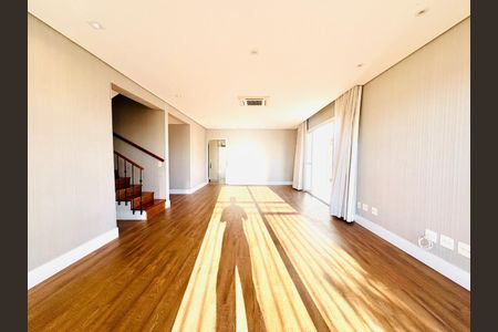 Apartamento à venda com 251m², 4 quartos e 4 vagas