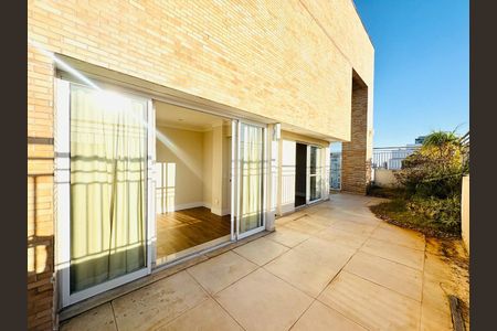 Apartamento à venda com 251m², 4 quartos e 4 vagas
