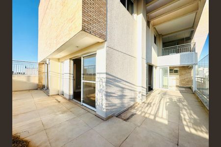 Apartamento à venda com 251m², 4 quartos e 4 vagas