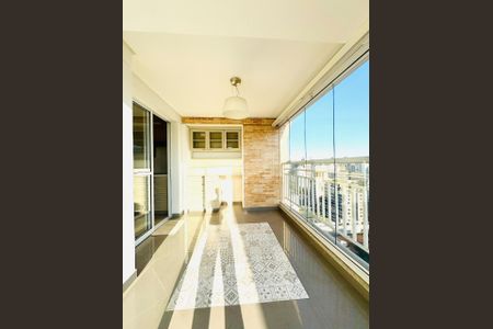 Apartamento à venda com 251m², 4 quartos e 4 vagas