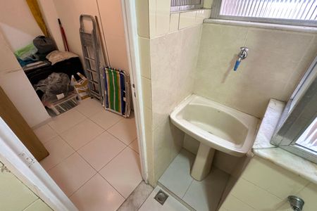 Apartamento à venda com 86m², 2 quartos e sem vaga Apartamento à venda com 86m², 2 quartos e sem vagaÁrea de Serviço